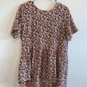 Orange Creek floral top